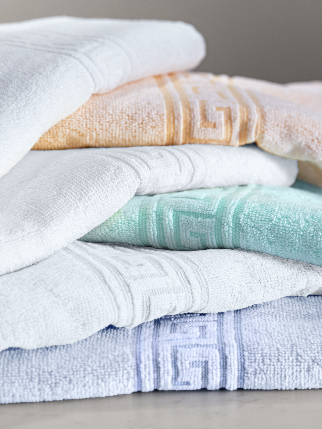 Shower towel Athen - Image 4