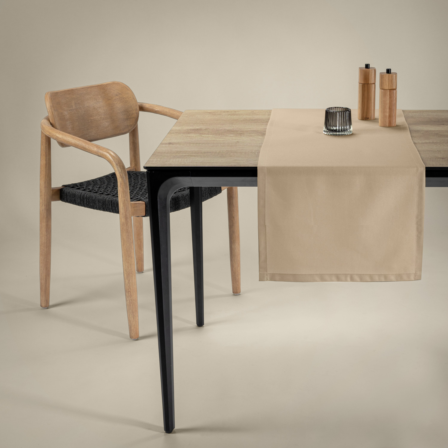 Table runner Lasolana