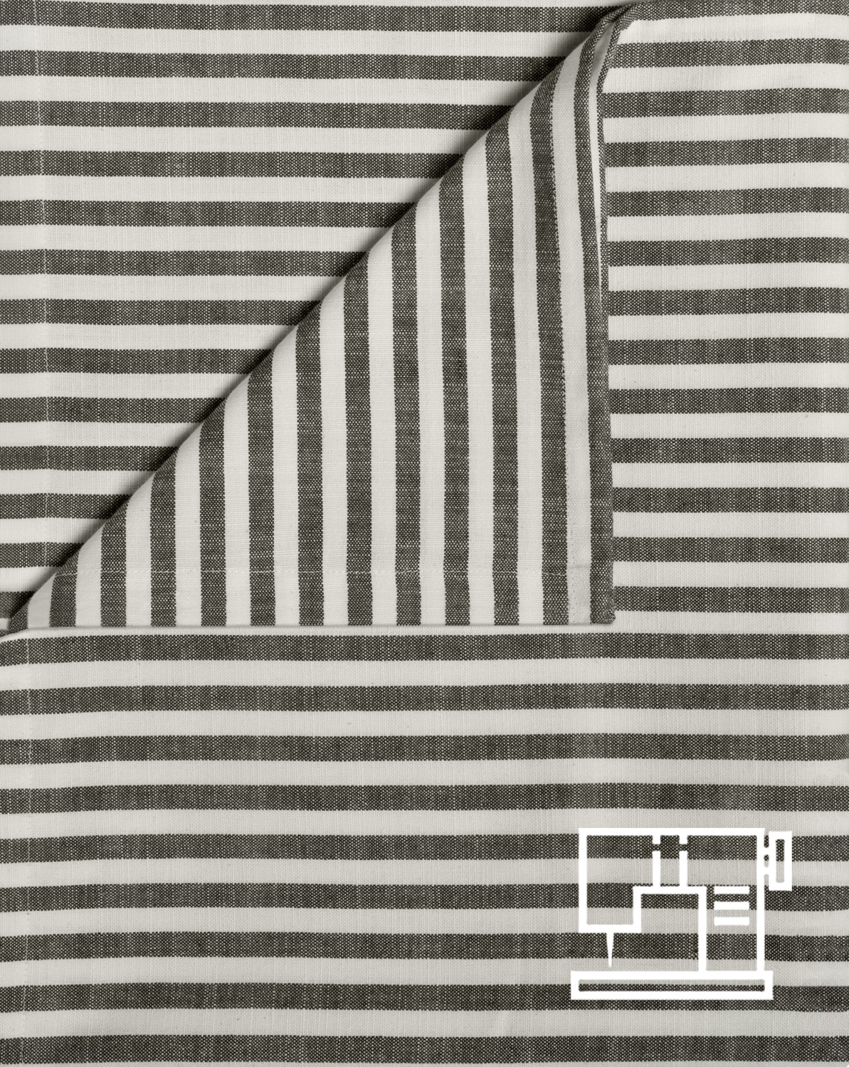 Table linen Glava sewn to...