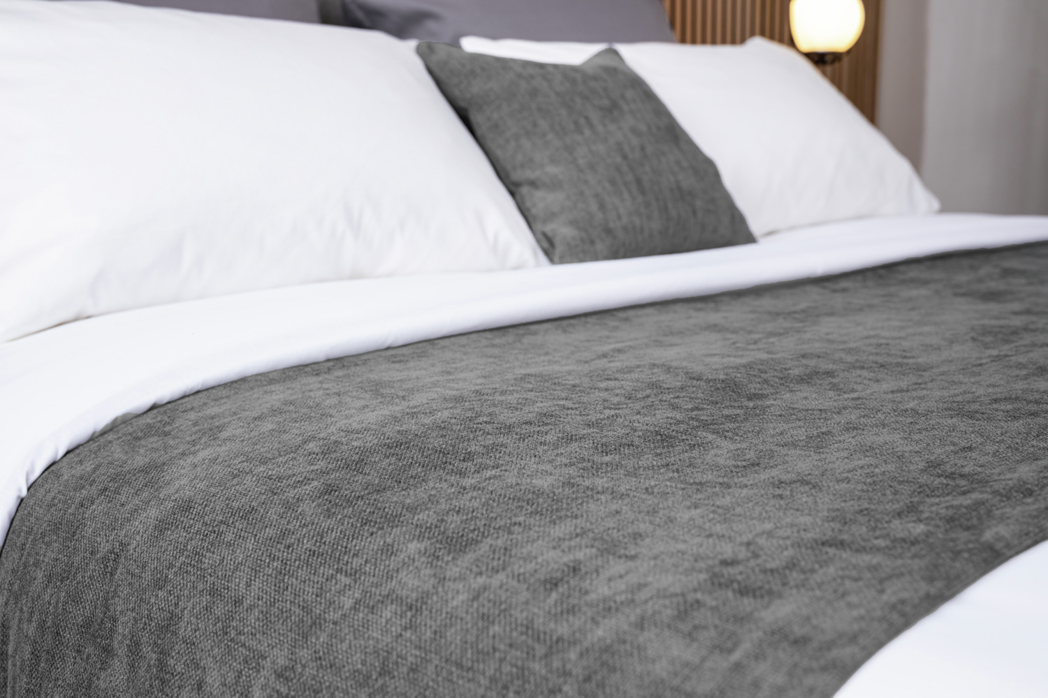 Bed runner Almeria - Image 6