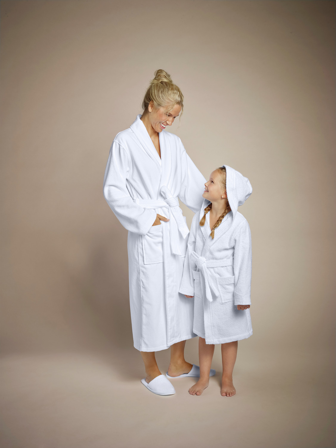Children's bathrobe Adria hood - Image 3